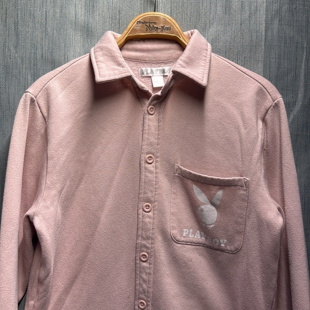 🏴 PLAYBOY Pink Casual Button down sweater size small - Picture 3 of 10